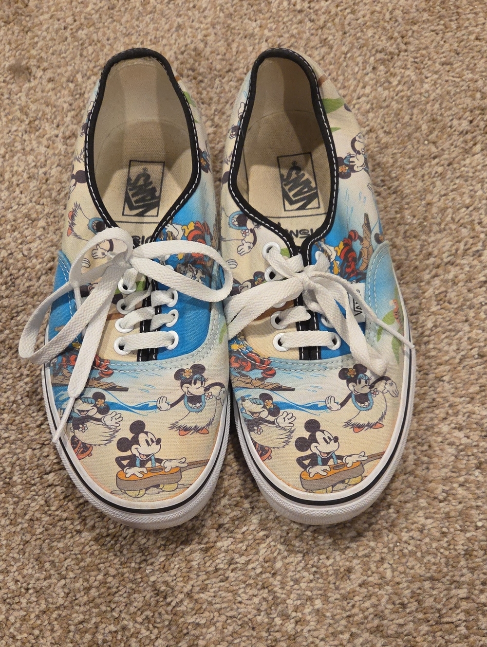 Vans Womens Mickey Mouse Surf Print Lace-Up Sneakers - Blue/Cream